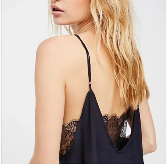 Intimately Free People Lost Dreams Silk and Lance Cami / Brami. - Picture 14 of 16